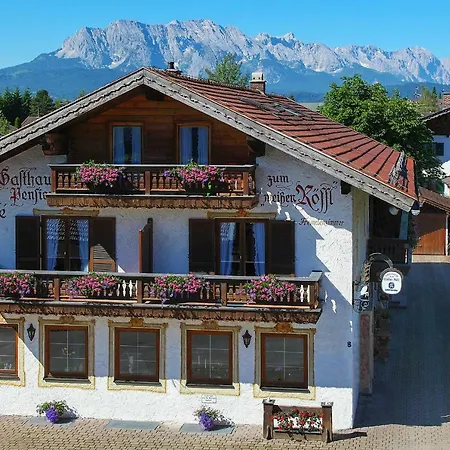 Fruehstueckspension Gaestehaus Zum Weissen Roessl Inn *
